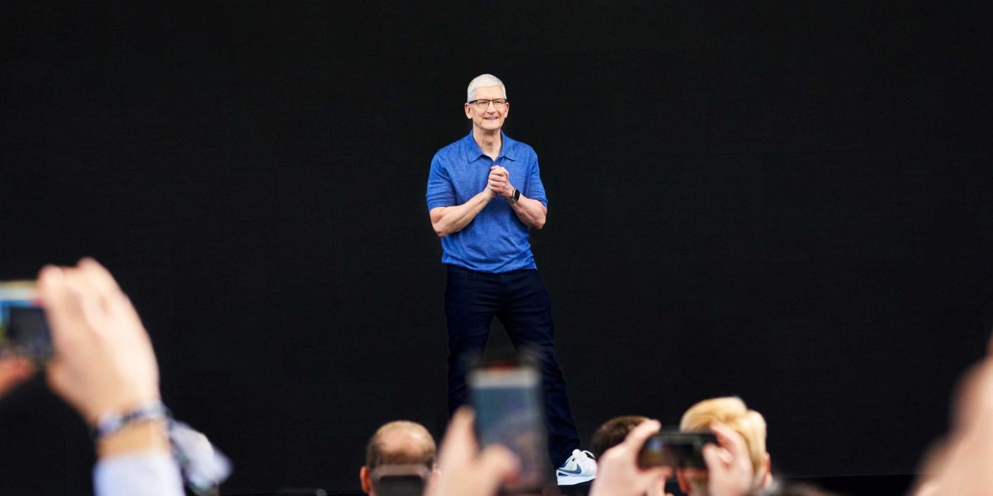 Tim Cook di WWDC 2024 (Apple)