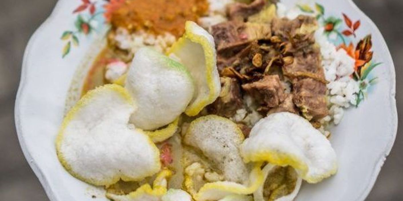 Gulai Tikungan Blok M Jakarta (Pinterest: cuisinesia.id)