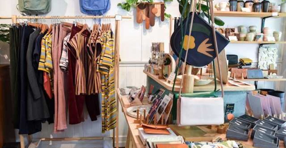 Sustainable fashion lebih dari sekadar tren (Social Cut/Unsplash)