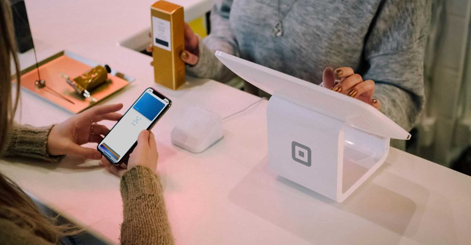 Tren paylater menjadi inovasi fintech terbaru konsumen (Unsplash)