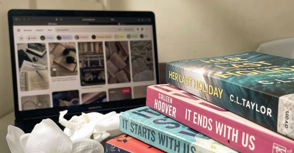 Kumpulan Buku (Pinterest: ika suswanti)