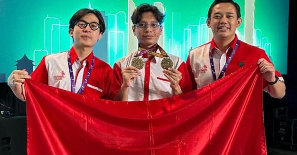 FOTO: Rash Asyari Amyris Thalib Periah Emas di Ajang WorldSkills Asia Taipei 2025 (sumber: Laman Resmi UNIKOM)