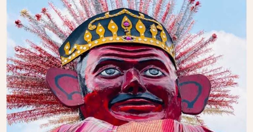 Ondel-ondel menjadi salah satu kebudayaan Betawi yang mulai kehilangan maknanya (Foto: Ruben Sukatendel/Unsplash