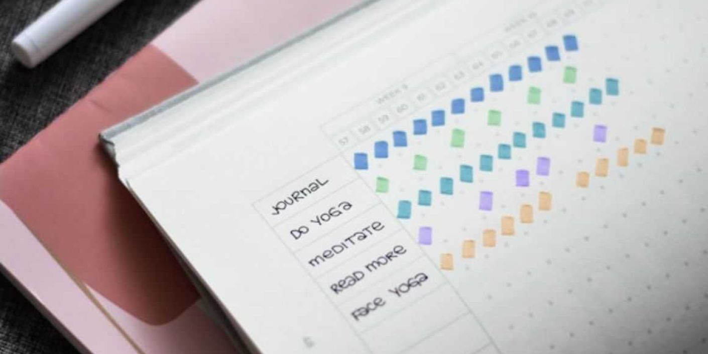 Salah satu cara membentuk kebiasaan yang baik adalah dengan membuat to-do-list(Foto: Prophsee Journals/unsplash)